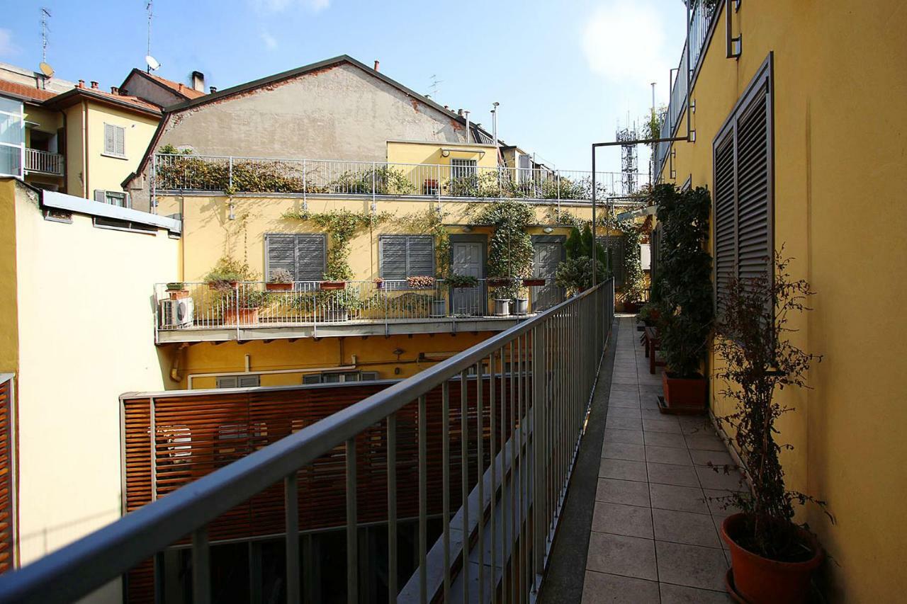 Suite Fiera Milano City Milão Exterior foto