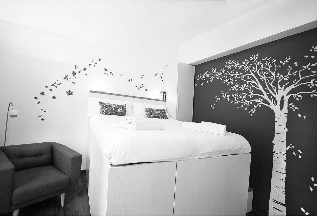 Suite Fiera Milano City Milão Exterior foto