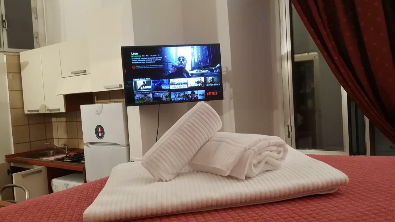 Suite Fiera Milano City Milão Exterior foto